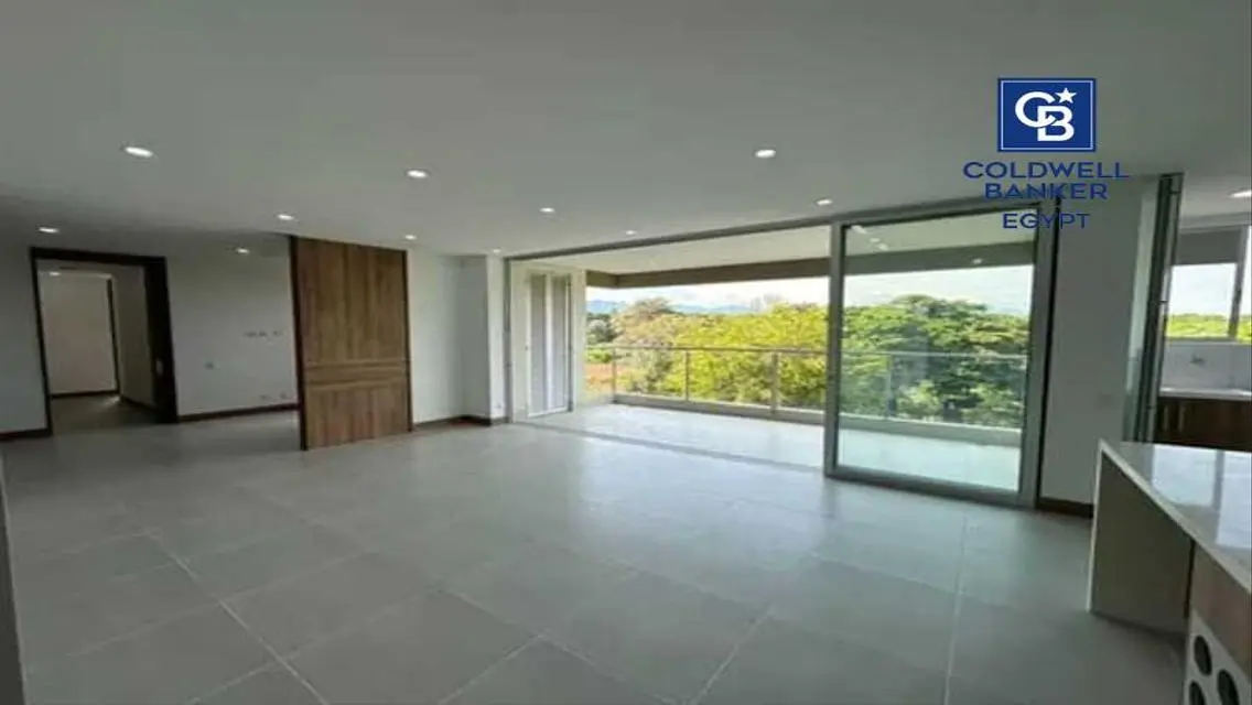 Luxury Apartment 122 sqm with Private Garden and Pool