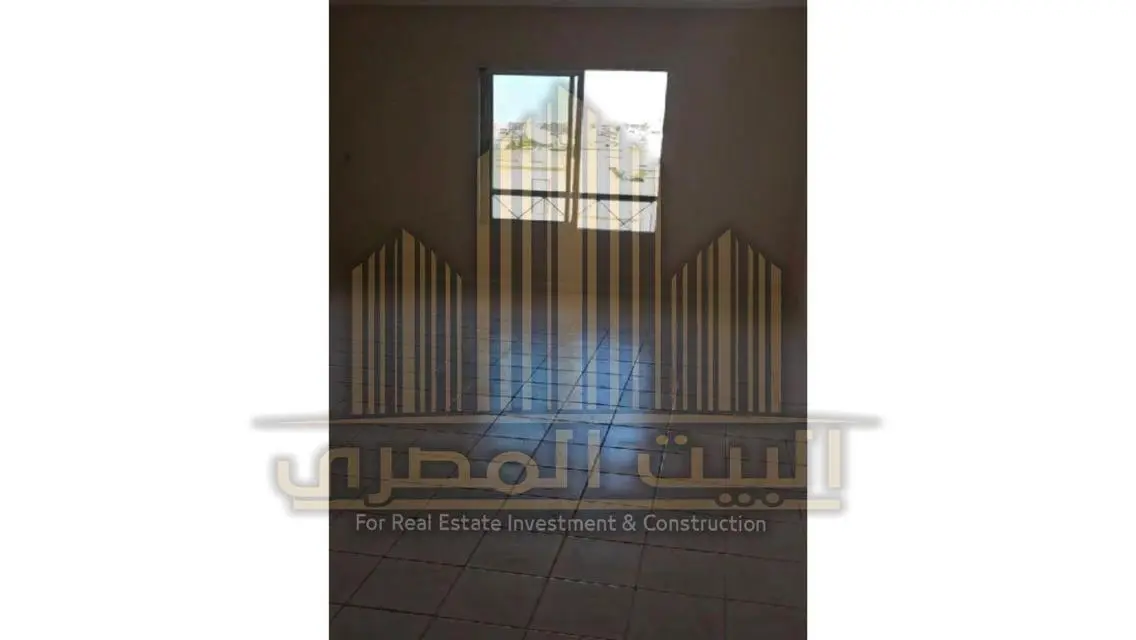 شقة فاخرة للبيع في منطقة هادئة