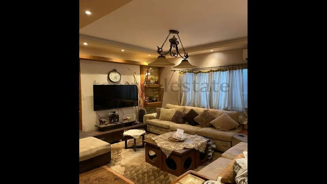 Luxury Apartment with Amenities in the Heart of the City