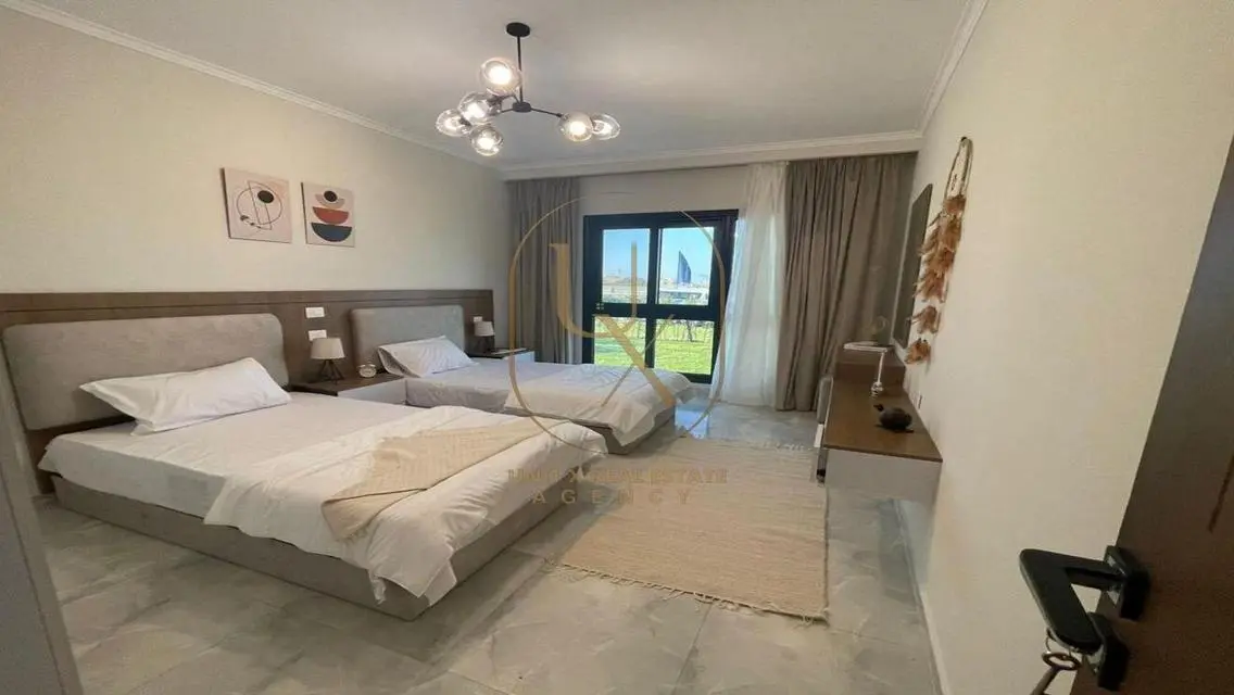 Luxury Apartment in Q-North with Spacious Layout