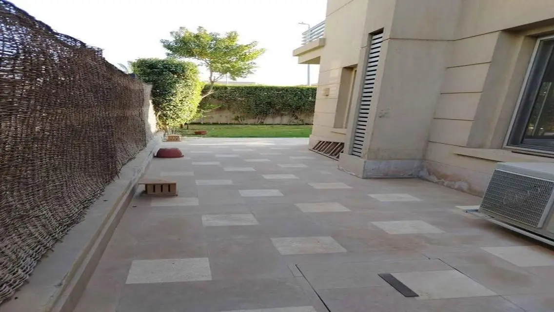 Luxurious Villa for Sale with Stunning Views