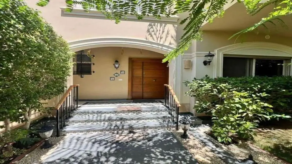 Luxurious Villa for Sale with Stunning Views