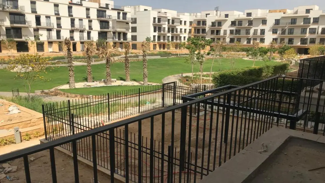 Luxury Apartment of 223 m² with Maid Room