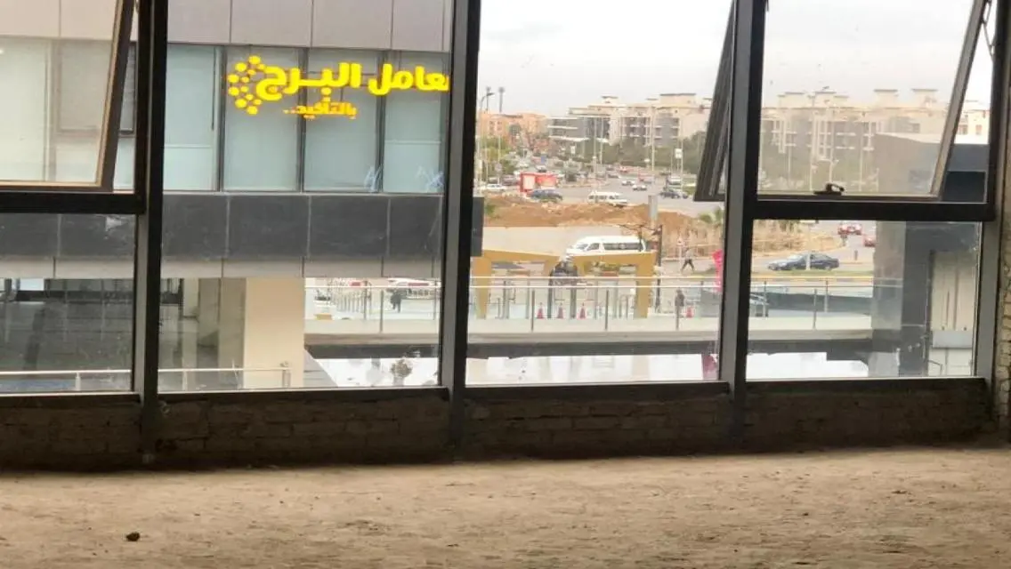 شقة رائعة للبيع بمساحة 180 متر