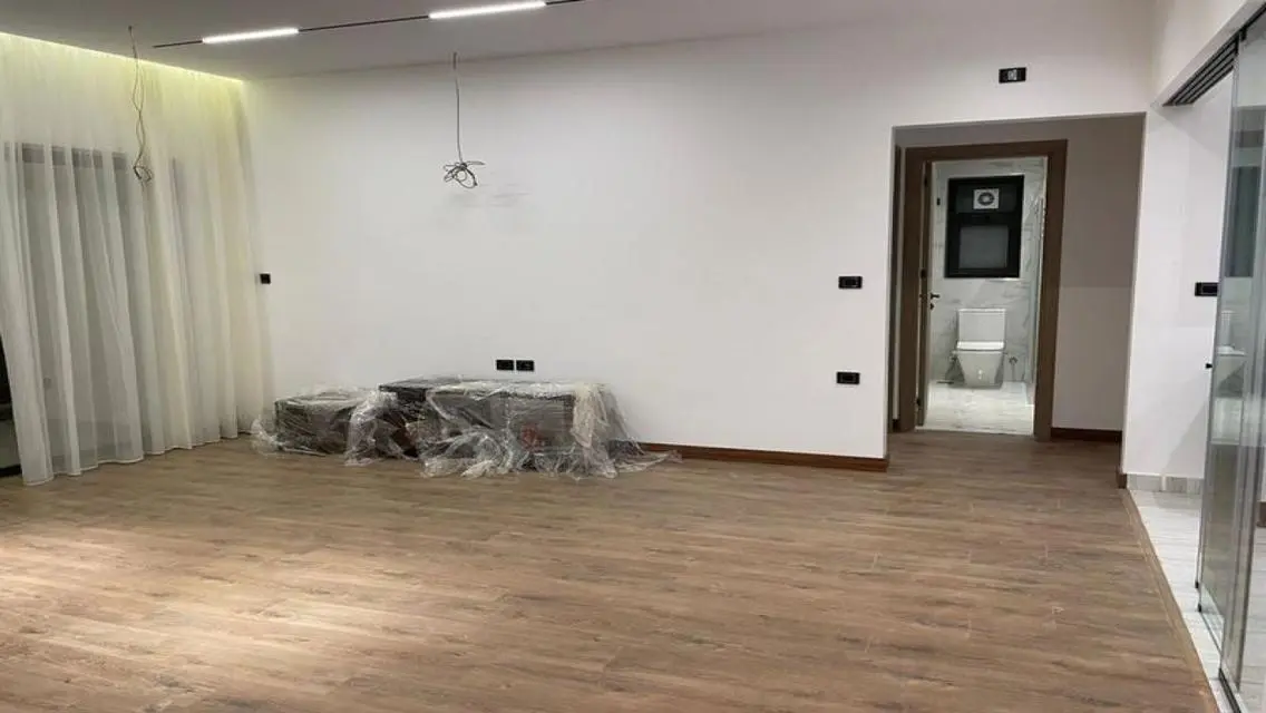 Luxury Apartment for Rent in Lake View Residence