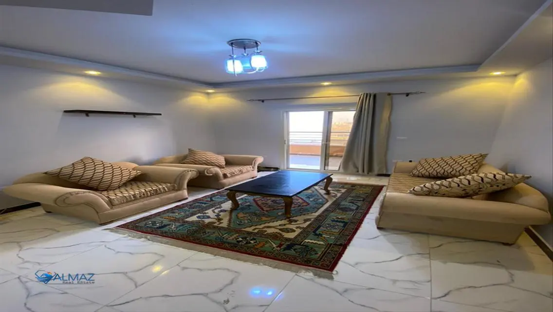 Luxury Apartment for Rent in E8535-D-140