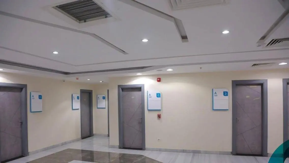 Premium Commercial Property spanning 39 square meters