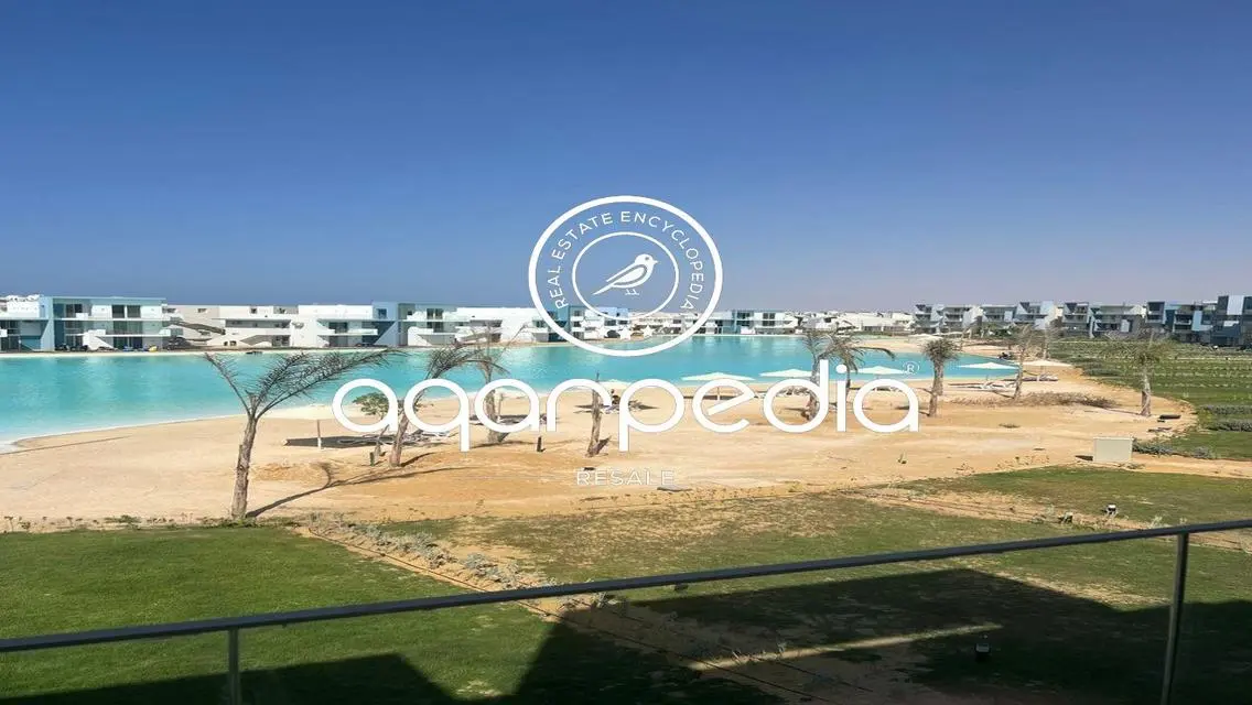 Luxury Villa with Expansive Space and Premium Amenities
