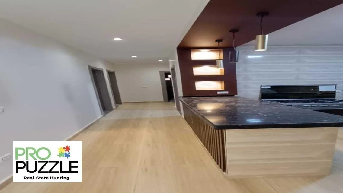 Apartment for Sale in Grand Residence - 200 m²