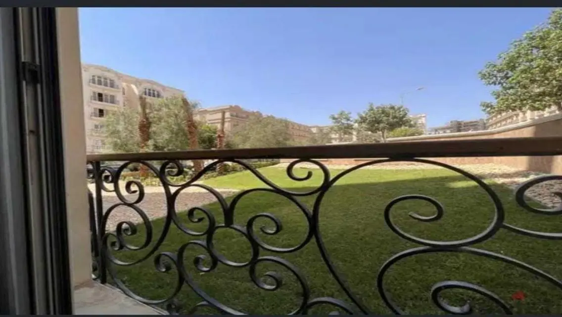 Luxury Apartment for Sale Near Lakes