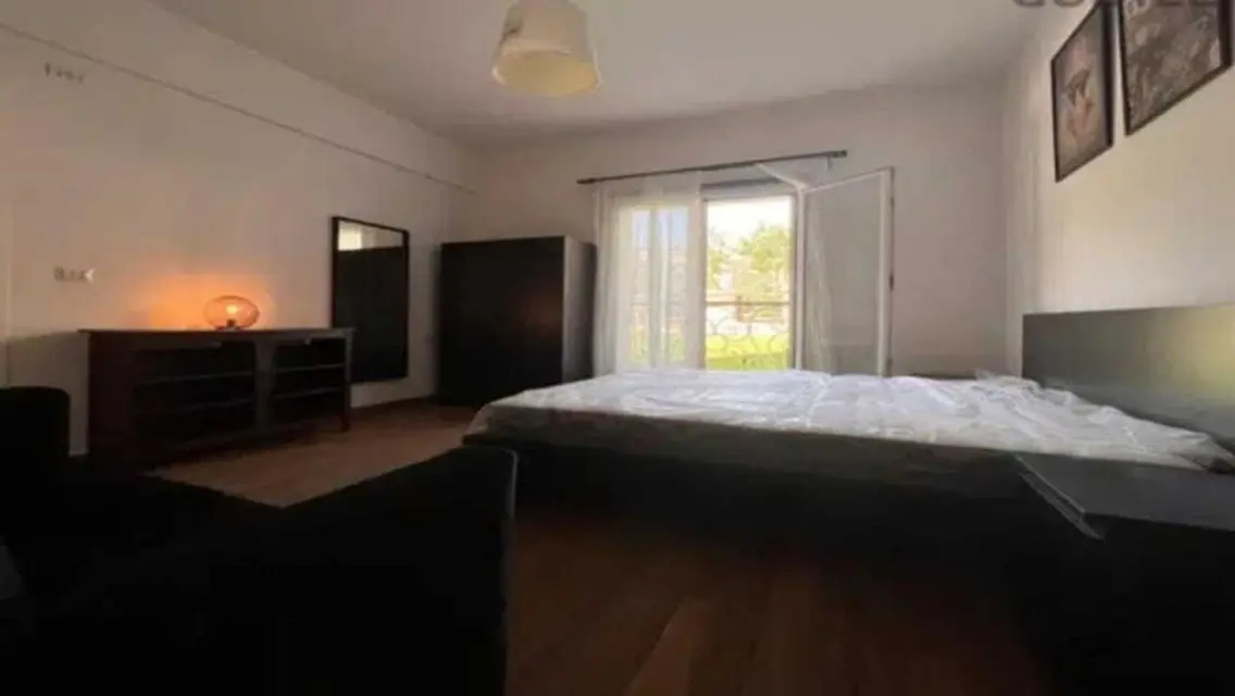 Luxury Apartment for Sale Near Lakes