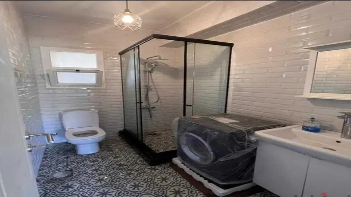 Luxury Apartment for Sale Near Lakes