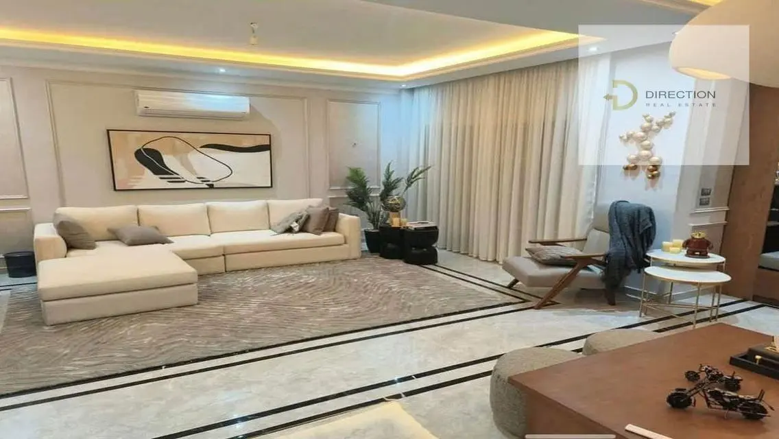 منزل فاخر مع حديقة ومسبح خاص