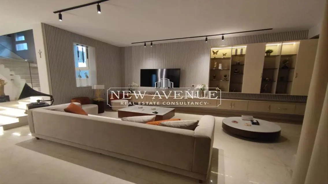 Village Garden - Luxurious Apartment with Stunning View