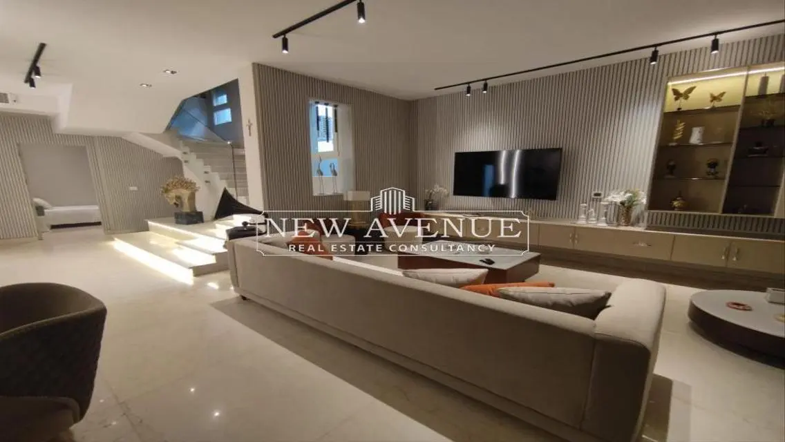 Village Garden - Luxurious Apartment with Stunning View