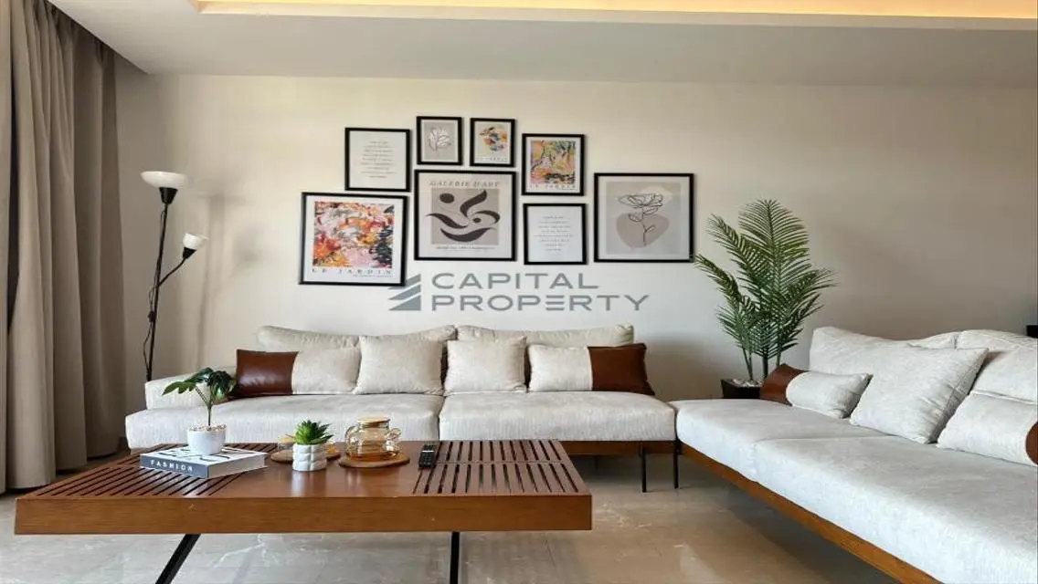 Luxury Apartment with 2500 sq ft - $125,000