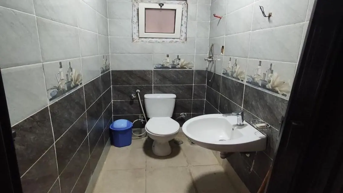 Stunning Apartment for Sale with Lake View