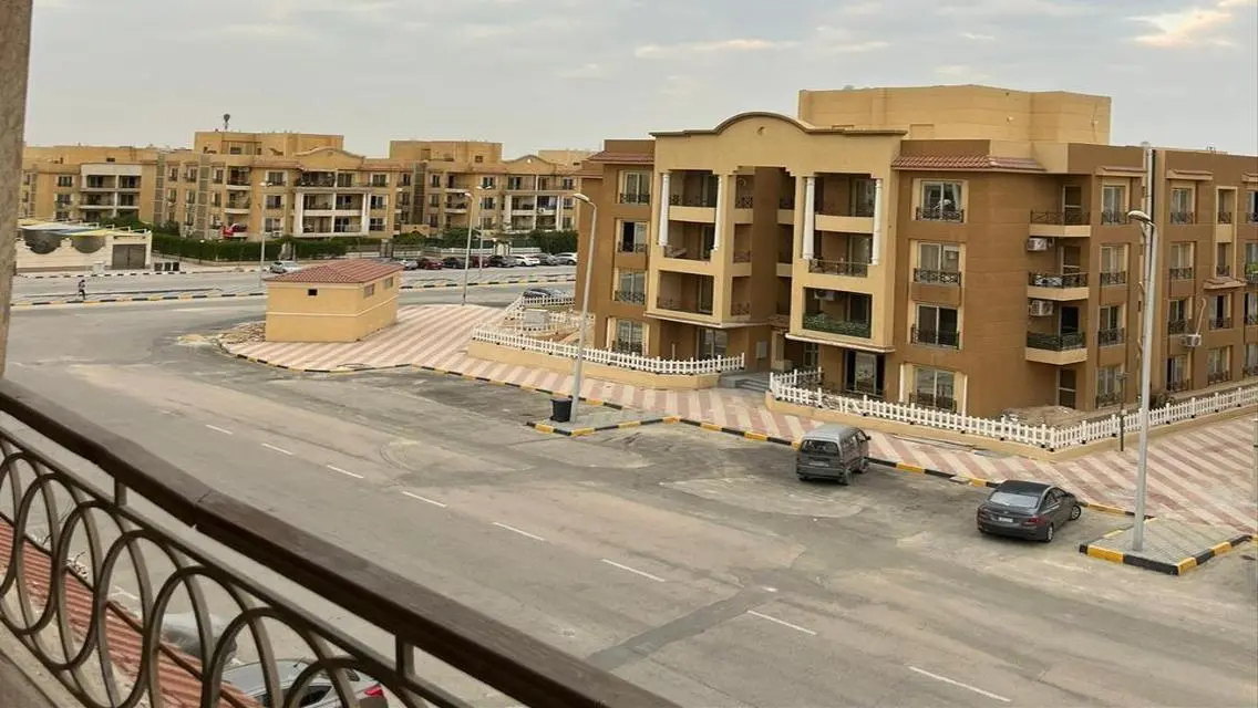 Stunning Apartment for Sale with Lake View