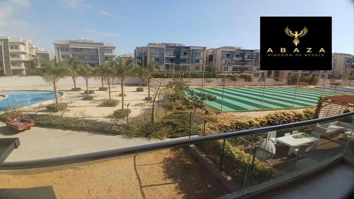 Luxurious 195 sqm Apartment with Security and Balcony