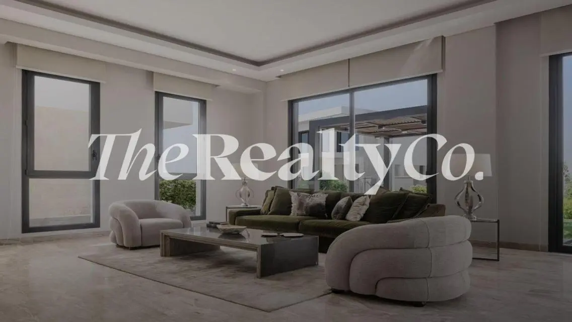 Luxury 3-Bedroom Apartment in Solana West