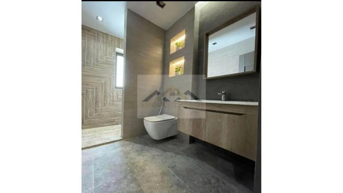 Luxurious Lake-View Apartment for Sale