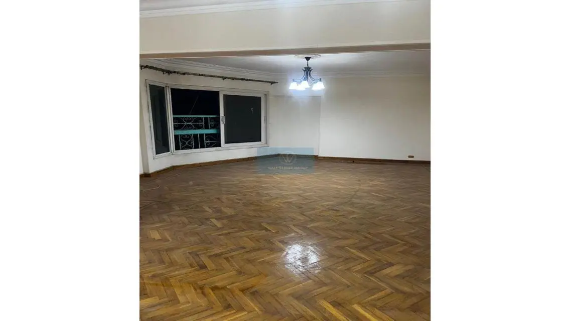 -300150- Luxury Apartment with Balcony