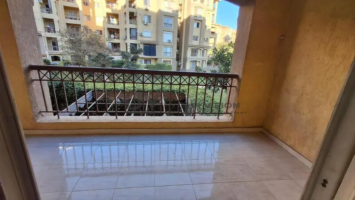 Spacious Apartment in a Premium Residential Complex with Stunning Views