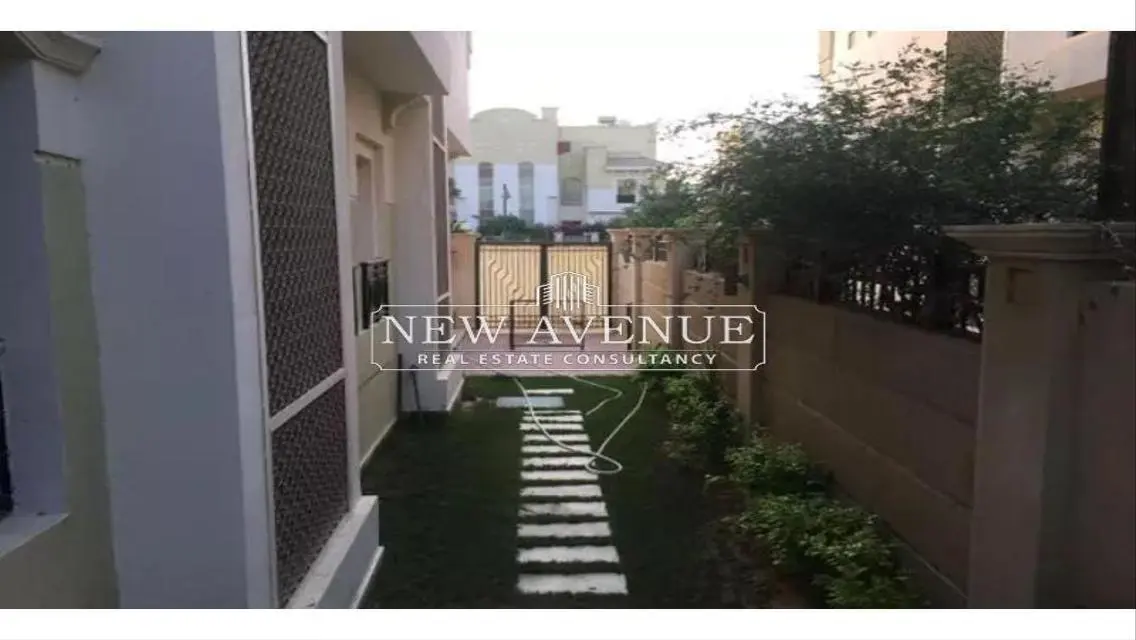 Luxury 90 Type D Villa for Sale with Spacious Layout