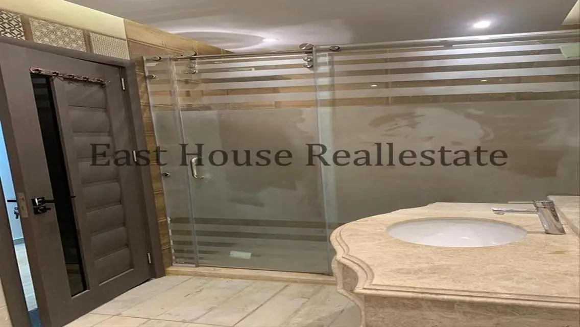 Luxurious 3-Bedroom Apartment at an Attractive Price