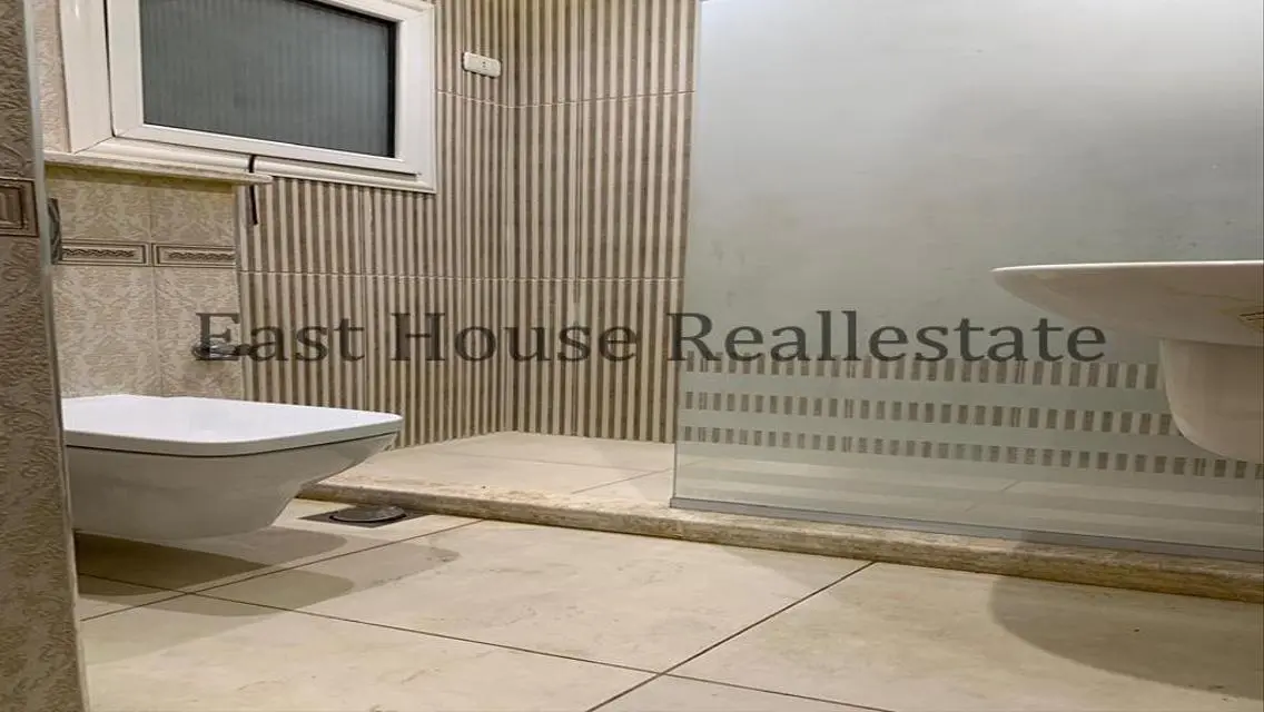 Luxurious 3-Bedroom Apartment at an Attractive Price