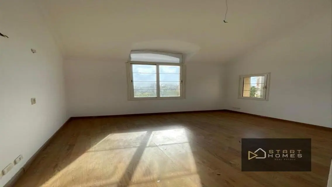 Luxurious Apartment with Private Garden and Stunning Views