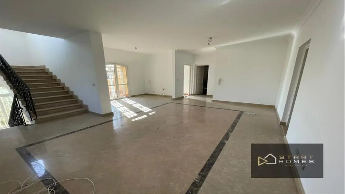 Luxurious Apartment with Private Garden and Stunning Views