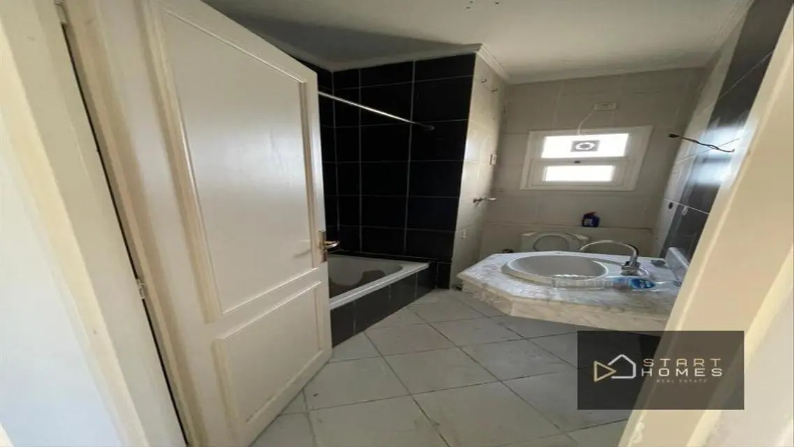 Luxurious Apartment with Private Garden and Stunning Views