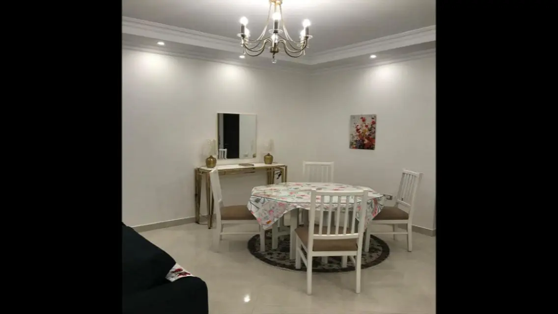 شقة فاخرة في ويستون ريزيدنس