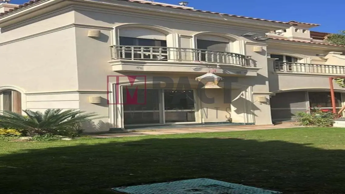 Luxury Villa for Sale with Private Garden and Pool