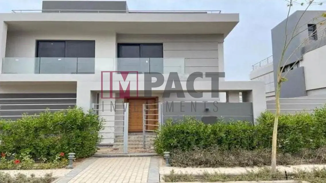 Luxury Villa for Sale with Private Garden and Pool