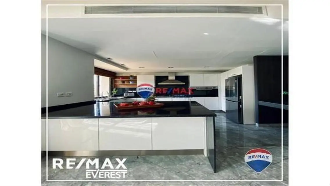 Luxurious Apartment for Sale in the Heart of the City