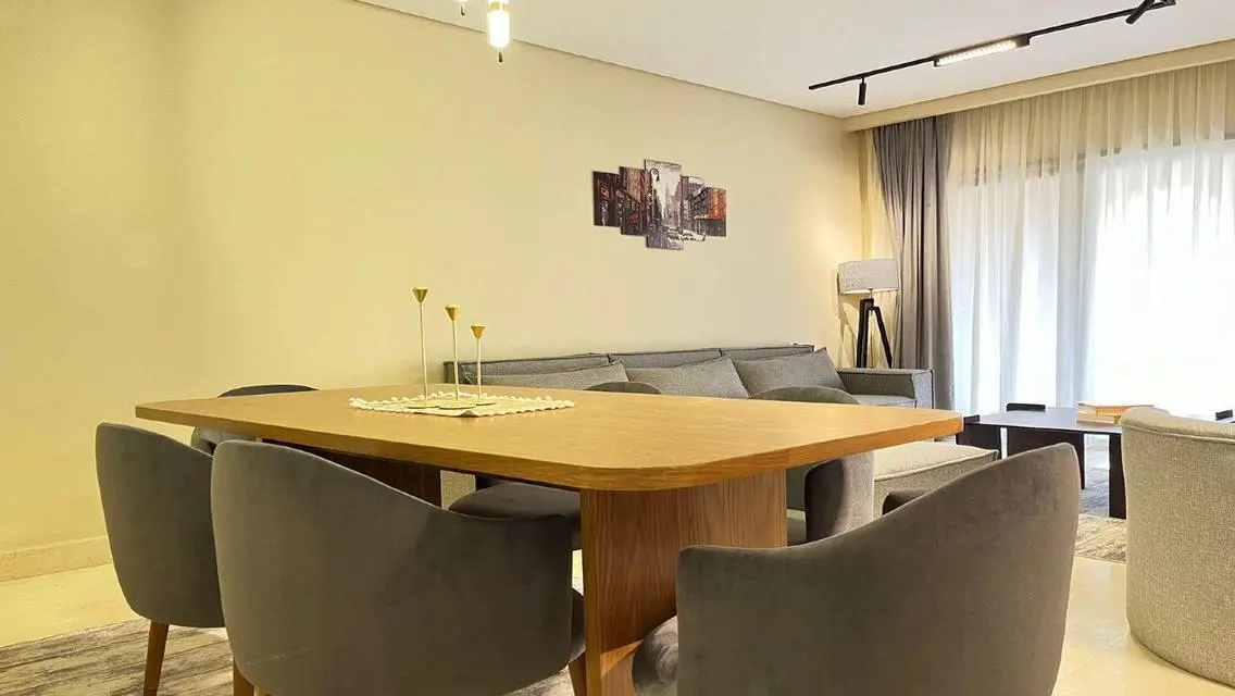 Luxury Apartment on Avenue 90 at an Attractive Price