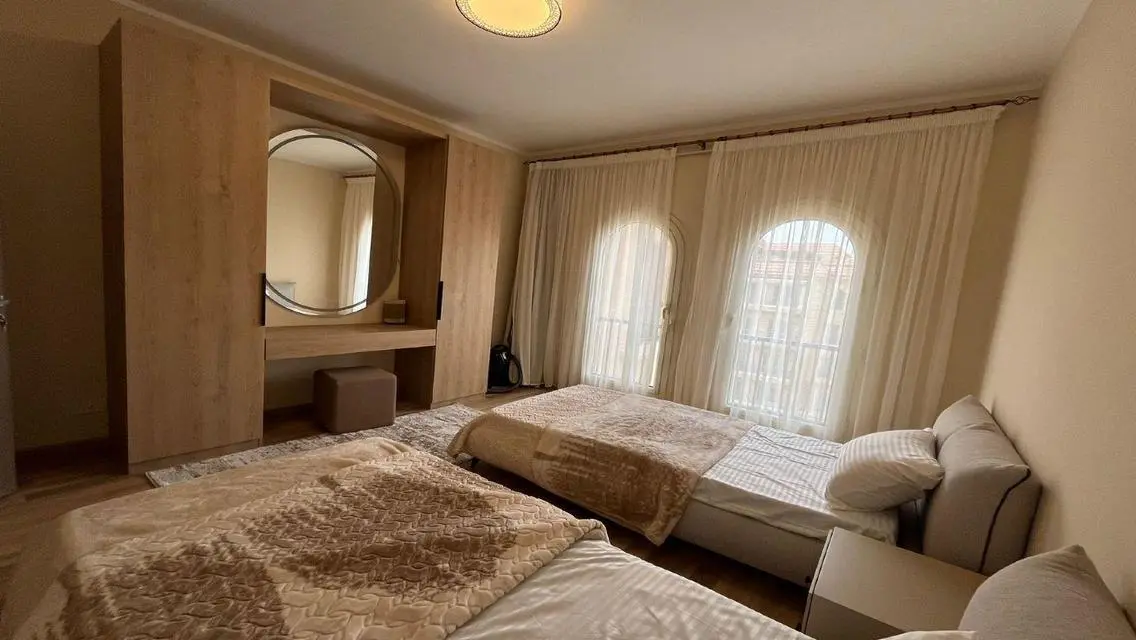 Luxury Apartment on Avenue 90 at an Attractive Price