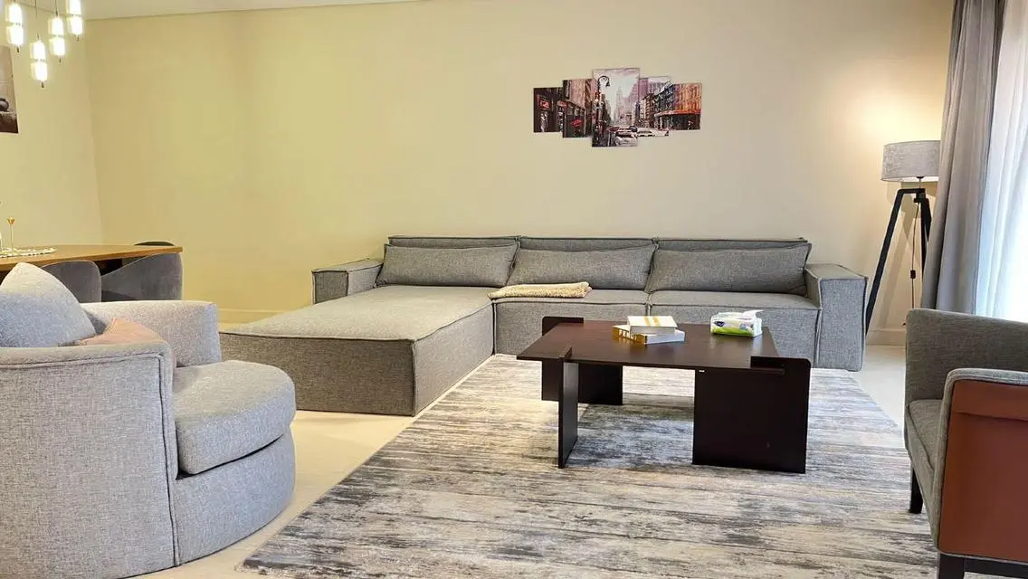 Luxury Apartment on Avenue 90 at an Attractive Price