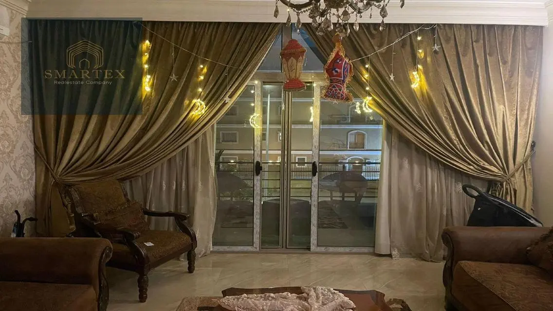 Stunning Apartment with Spacious Area and Scenic Lake View