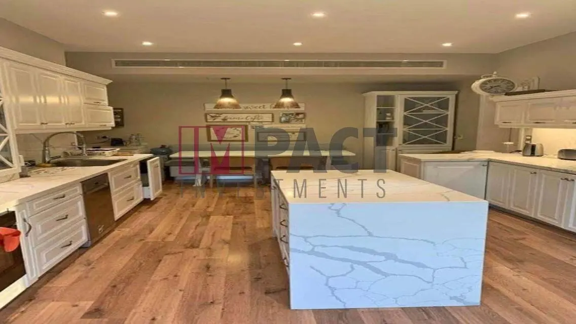 Luxury Villa for Sale with Private Pool and Garden