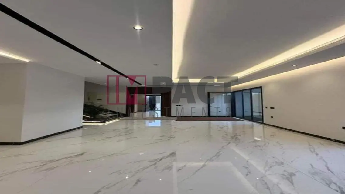 Luxury Villa for Sale with Private Pool and Garden