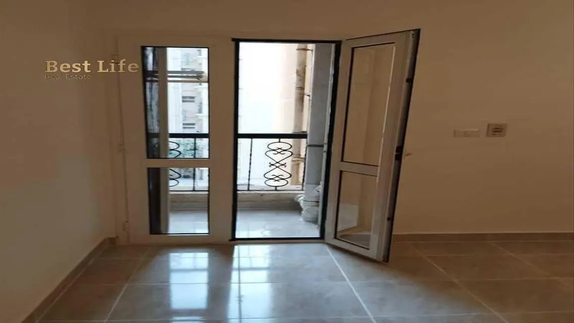 Luxury Apartment for Sale in a Prime Location with Full Amenities