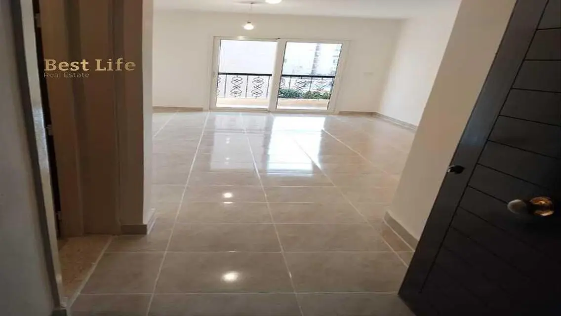 Luxury Apartment for Sale in a Prime Location with Full Amenities
