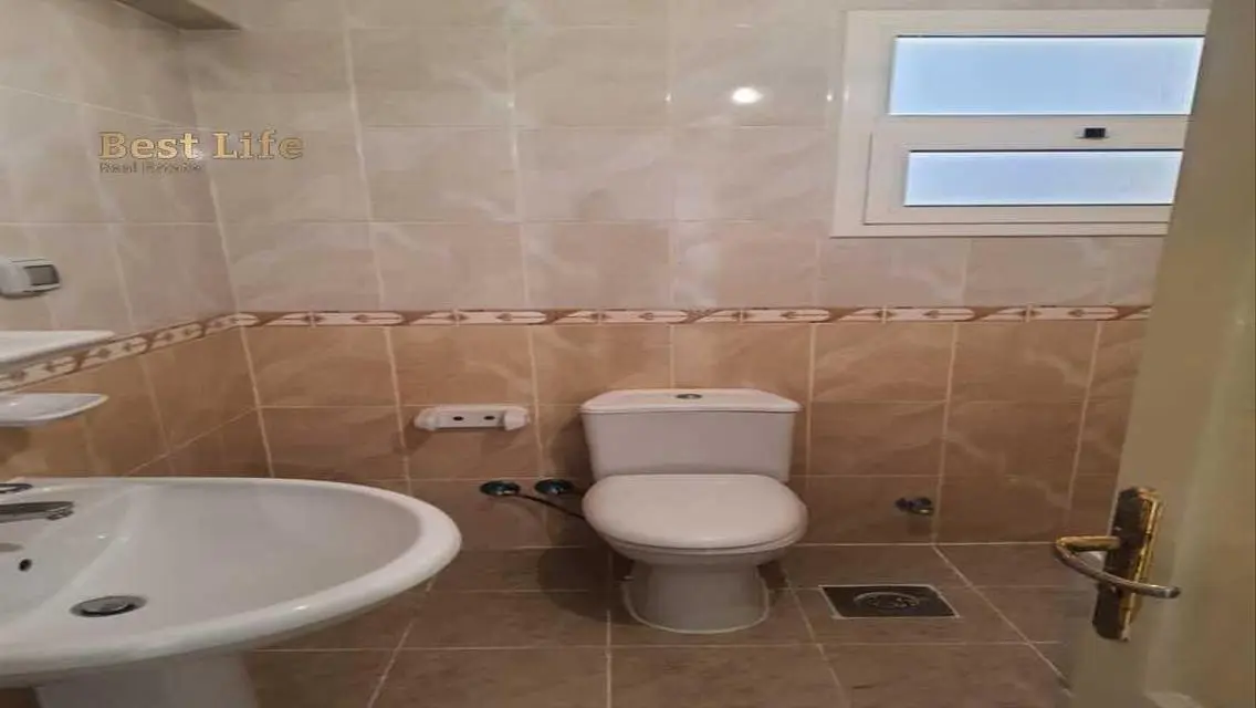 Luxury Apartment for Sale in a Prime Location with Full Amenities