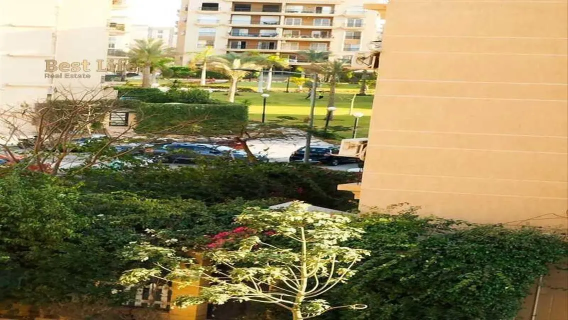Luxury Apartment for Sale in a Prime Location with Full Amenities