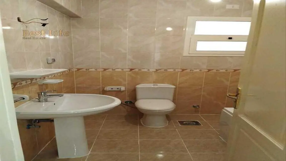 Luxury Apartment for Sale in a Prime Location with Full Amenities