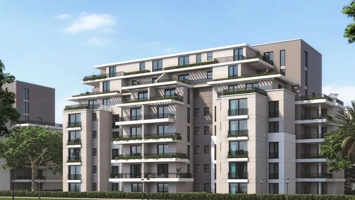 Luxury Apartment in Taj City, New Cairo