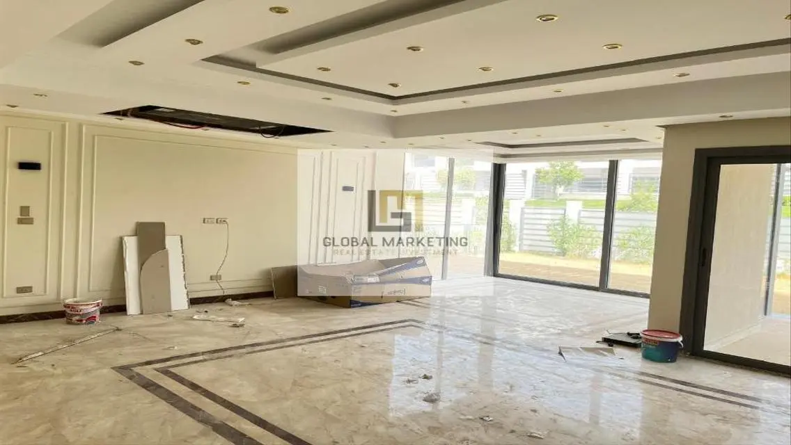 Luxury Villa for Sale at a Great Price in the Heart of the City